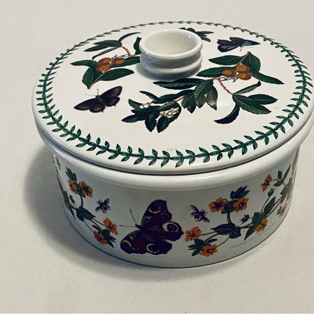 PORTMEIRION The Botanic Garden 1.5 Qt Covered Dish. Excellent Condition